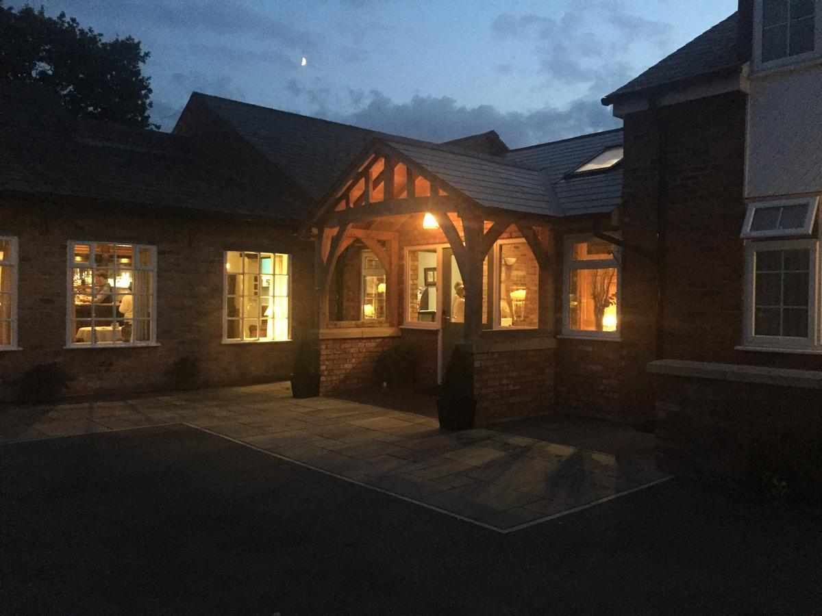 The Cottage Knutsford Luaran gambar